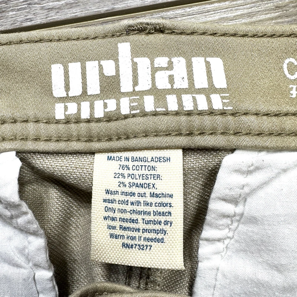 Pantalones cortos Urban Pipeline para hombre talla 30 frente plano golpea las rodillas marrón claro Foto 3 de 4