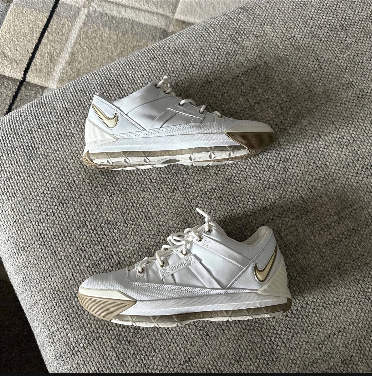 Las mejores ofertas en Nike Zoom LeBron 3 Low White | eBay