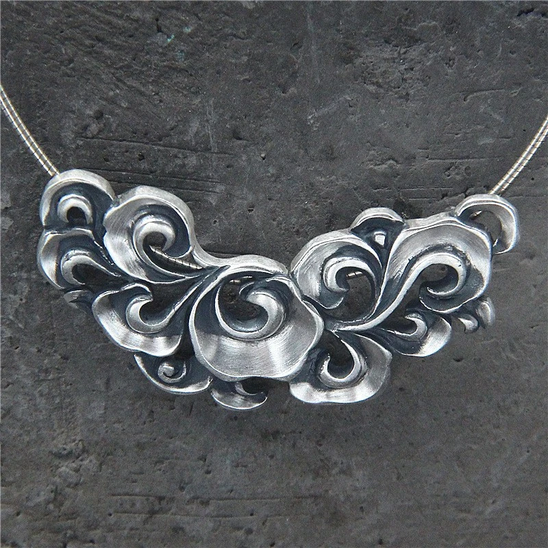 S990 Plata Fina Cuello Nube Esmalte Azul Babero Auspicioso Centro de Mesa de Arte Chino Foto 3 de 4