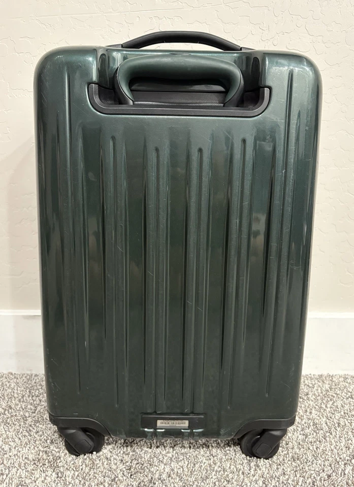 Equipaje de mano de viaje corto de policarbonato verde Hunter TUMI 'V3' - 228060HNT Foto 3 de 4