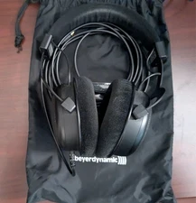 Beyerdynamic DT 880 Special Black Edition 250 ohms Excellent Condition