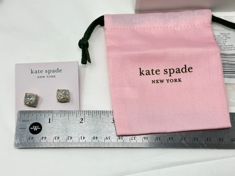 Nuevos Aretes KATE SPADE Nueva York Tono Dorado Brillante Imitación Ópalo Estrás Foto 4 de 4