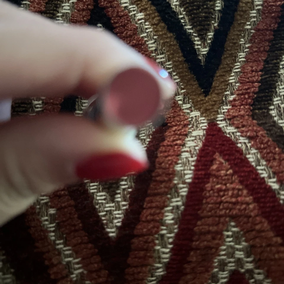 sue devitt Lipstick In Vilchy - Image 3 of 3