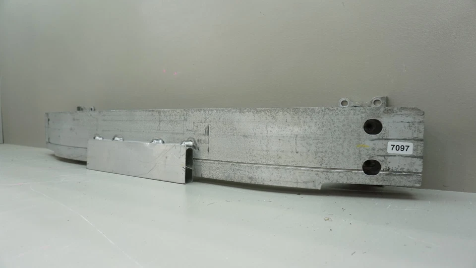 BARRA DE IMPACTO DE REFUERZO DE PARACHOQUES TRASERO HONDA INSIGHT 2019-2022 OEM Foto 4 de 4