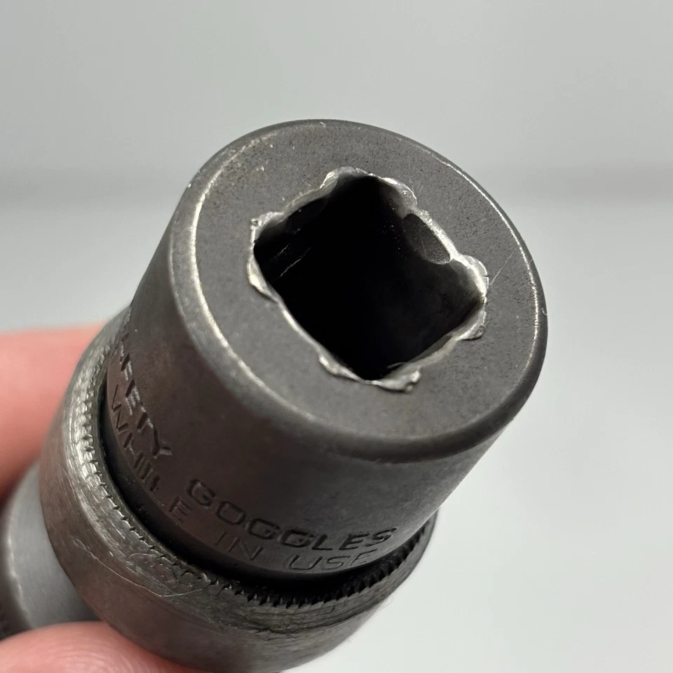 Snap On IPFM16B 3/8 Dr 6Pt Metric 16mm Flank Dr Shallow Swivel Impact Socket USA - Image 3 of 4