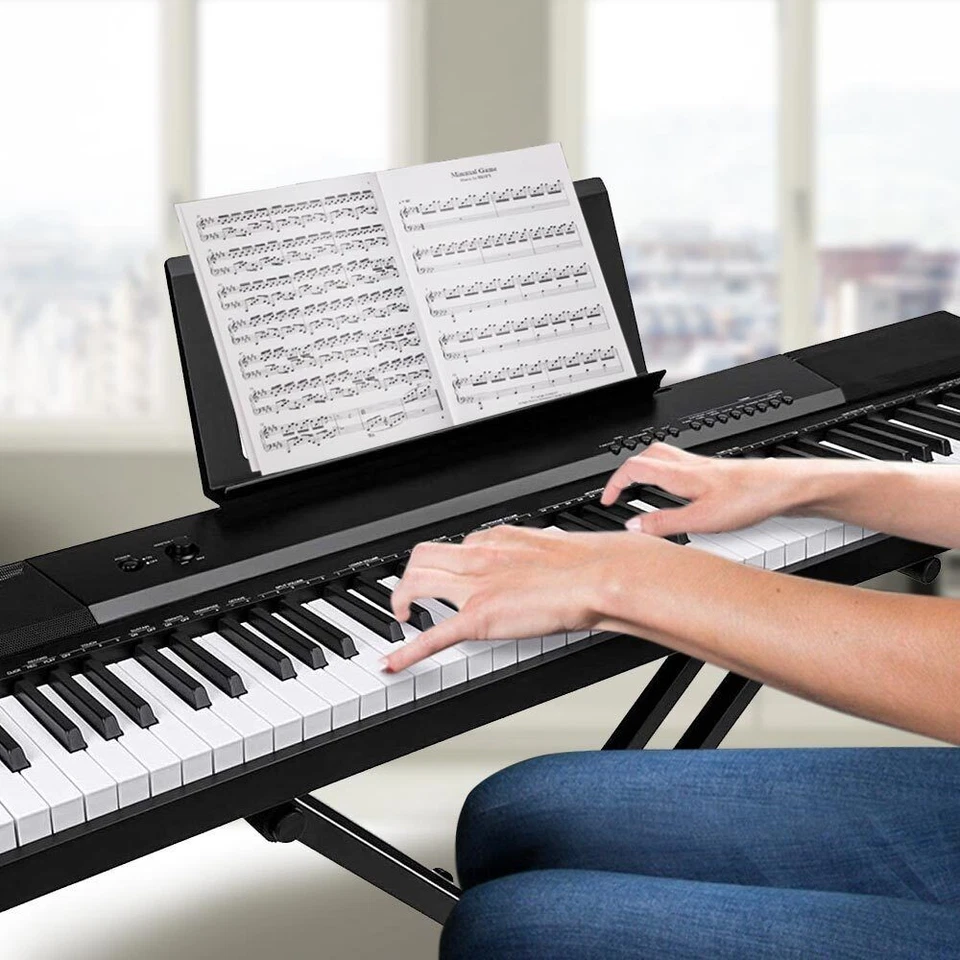 Tastiera Musicale 88 Tasti Pesati Professionale Pianola con Pedale e Supporto - Immagine 3 di 4