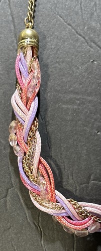 Collana stringa intrecciata rosa con perle di vetro e orecchini abbinati #A10 - Foto 3 di 6