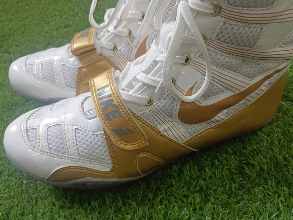 Zapatos de boxeo Nike Hyper KO dorados blancos para hombre en todas las tallas Foto 3 de 4