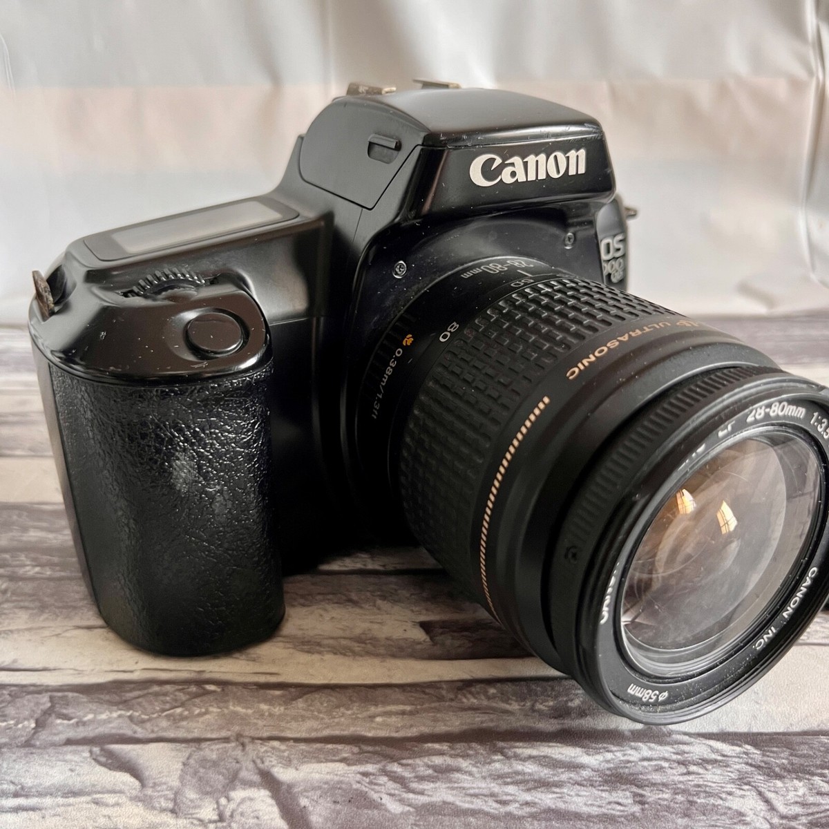 Canon EOS 1000 QD SLR Film Camera w/ Canon Lens EF 28-80mm