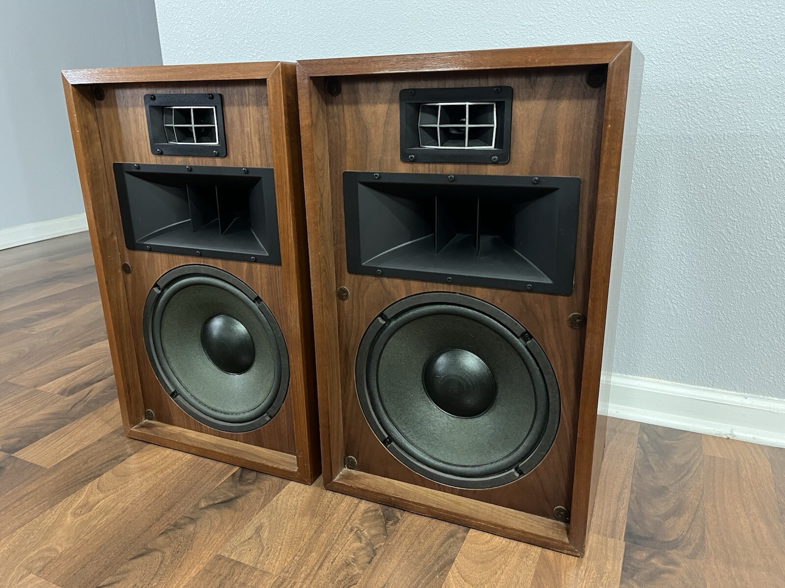Picture 6 of 24