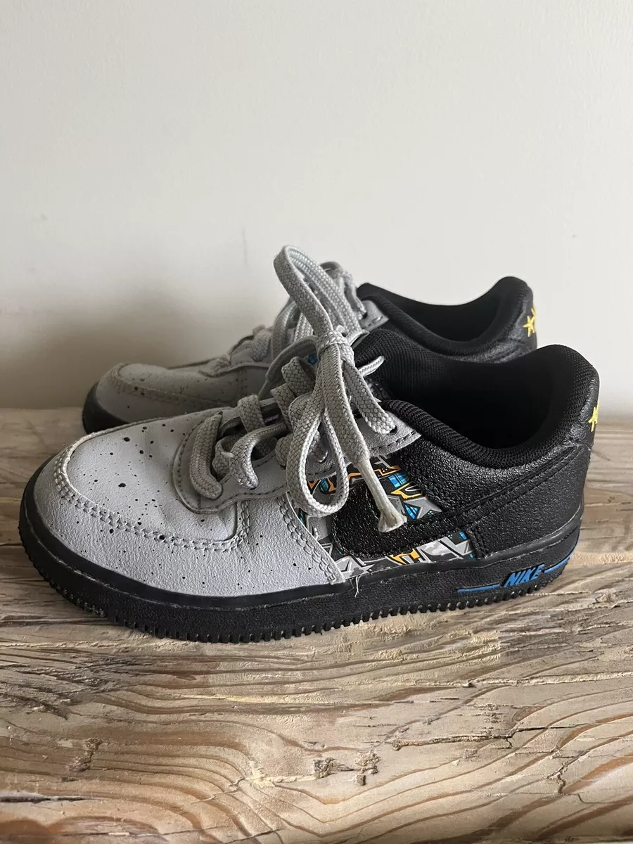 Nike Little Kids' Air Force 1 LV8 Shoes