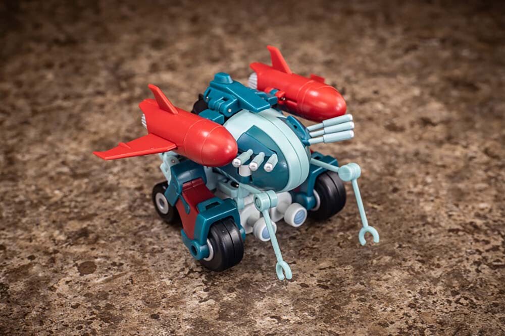 New Mastermind Creations R-38 Foxwire & Ni MMC DJD Action
