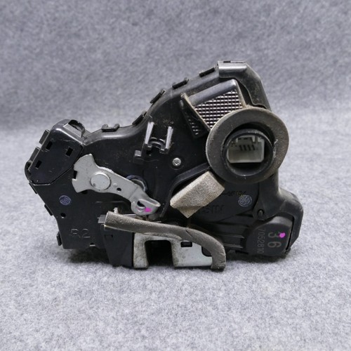 2005-2010 Scion TC RH Passenger Front Power Door Latch Lock Mechanism OEM 76678 - Picture 2 of 3