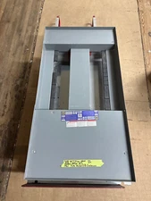 Square D HCJ Panelboard Interior 250A 240/120V 3PH 30 Circuit 250 Amp Panel MLO