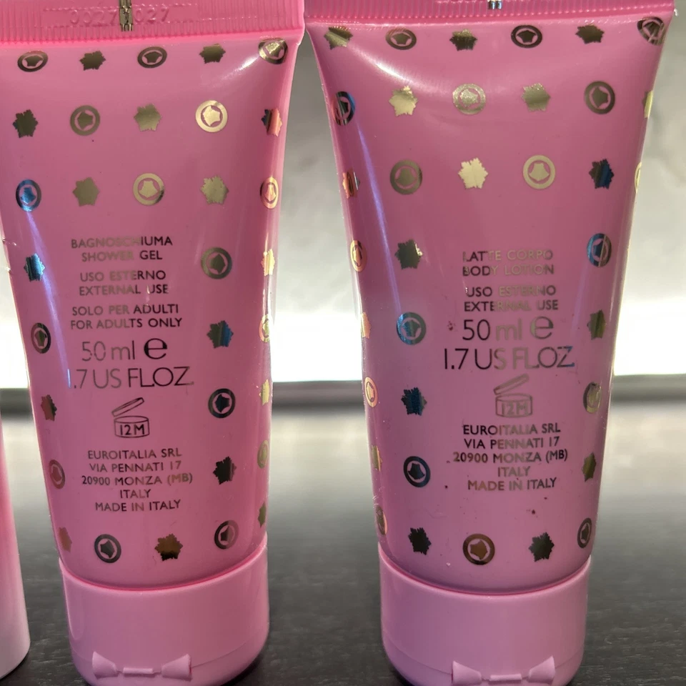 Versace BRIGHT CRYSTAL SET DE REGALO DE 3 piezas para mujer EDT .3 oz spray 1,7 oz loción gel de ducha Foto 3 de 3