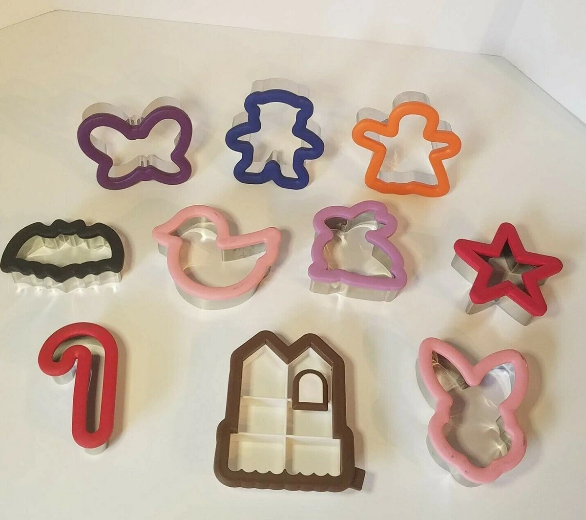 Wilton comfort top grip cookie cutters