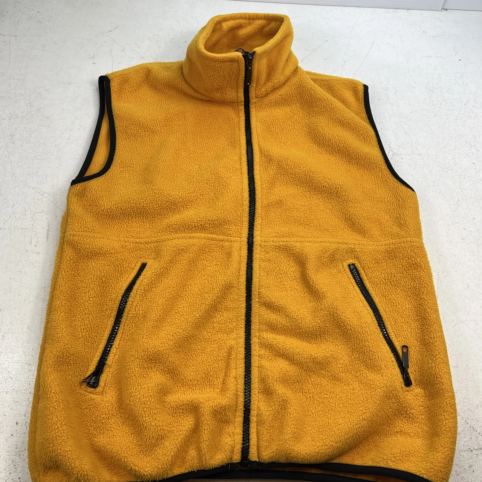 SJB Sport Zip Up Fleece Vest. Yellow, Black Trim. Mens Small