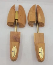 Pair of Nordstrom Adjustable Split Toe Shoe Trees Men Cedar Wood w/ Metal Spine