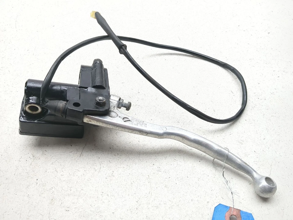 08-25 Cilindro maestro freno delantero derecho Yamaha V Star XV250 Foto 2 de 4