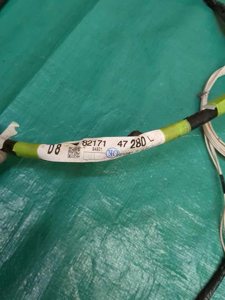 Arnés de cables de techo y luz domo Toyota Prius 2010-2015 OEM 82171-47280 Foto 4 de 4