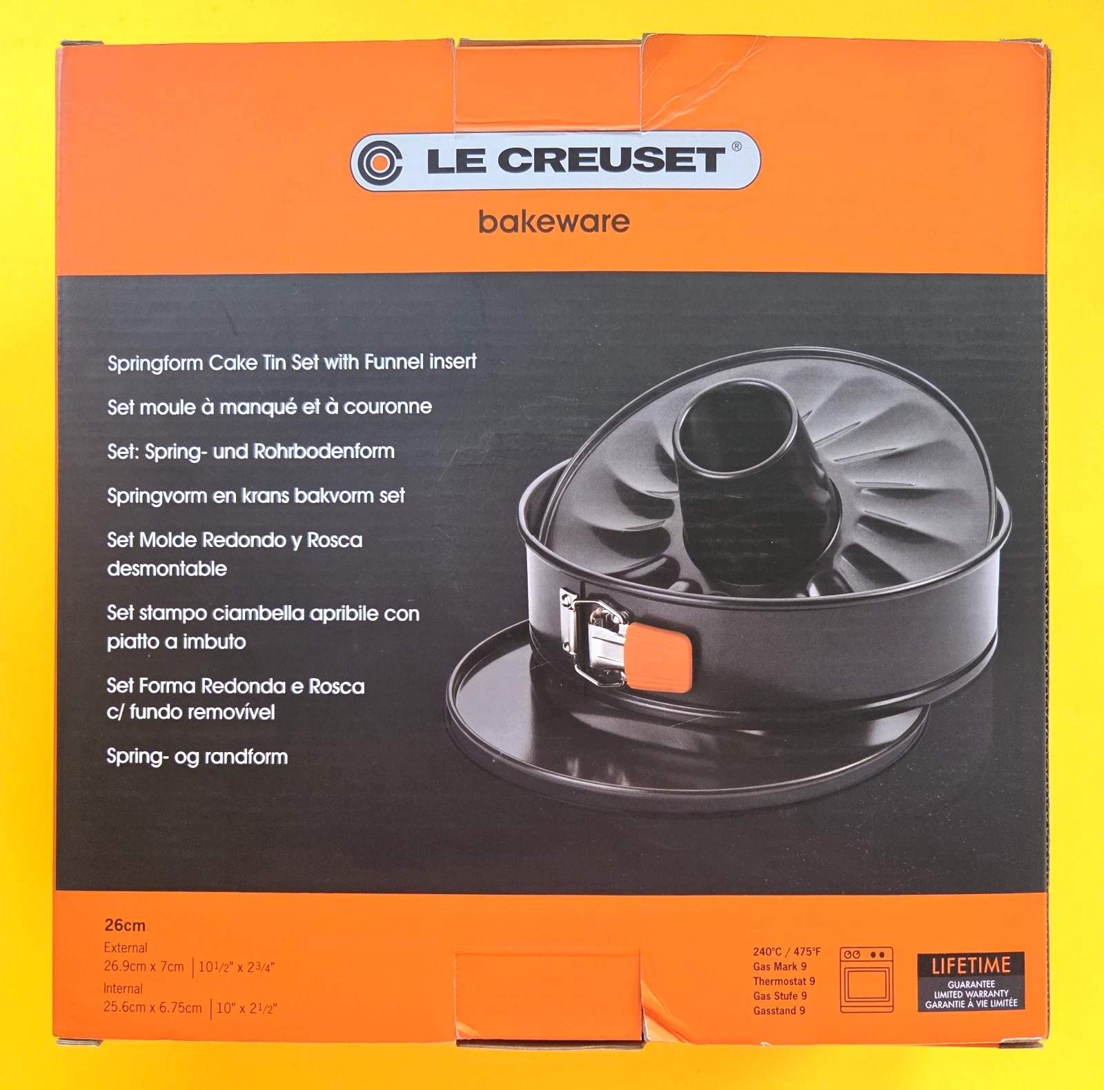 NEW Le Creuset Springform 10"/26cm Round Cake Tin &Funnel Insert Bakeware in Box