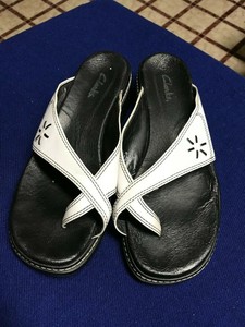 clarks white leather sandals