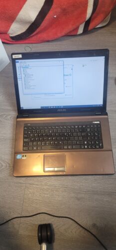 Asus K73S Intel Core i5 2410M @2.30GHz 6GB RAM  250GB - 15.6inch 051023A - Picture 1 of 5