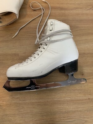 eiskunstlauf schlittschuhe