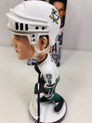 Paul Kariya Legacy Night Anaheim Mighty Ducks Bobblehead Open Box - Picture 9 of 20