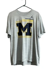 Nike Jordan Michigan Wolverines Sideline Basketball T-shirt Performance 2XL