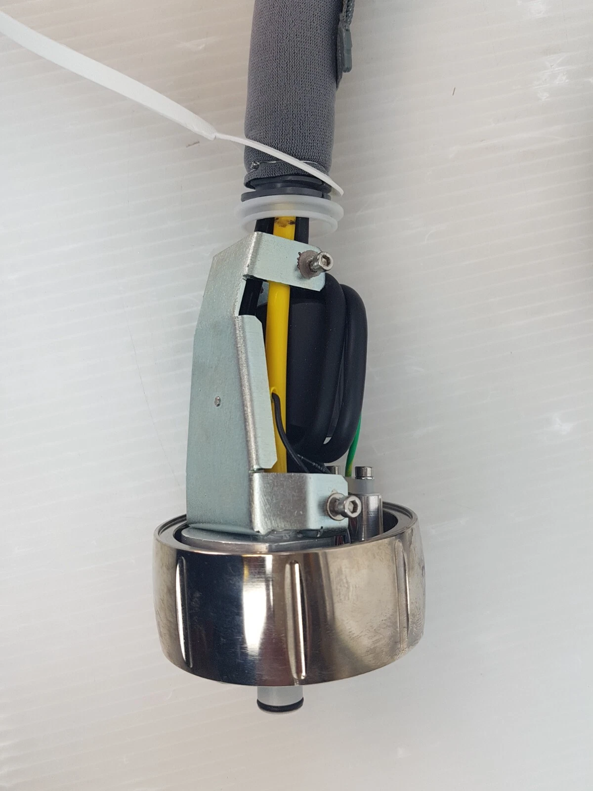 ResurFX console connector with cover open, yellow and black lines