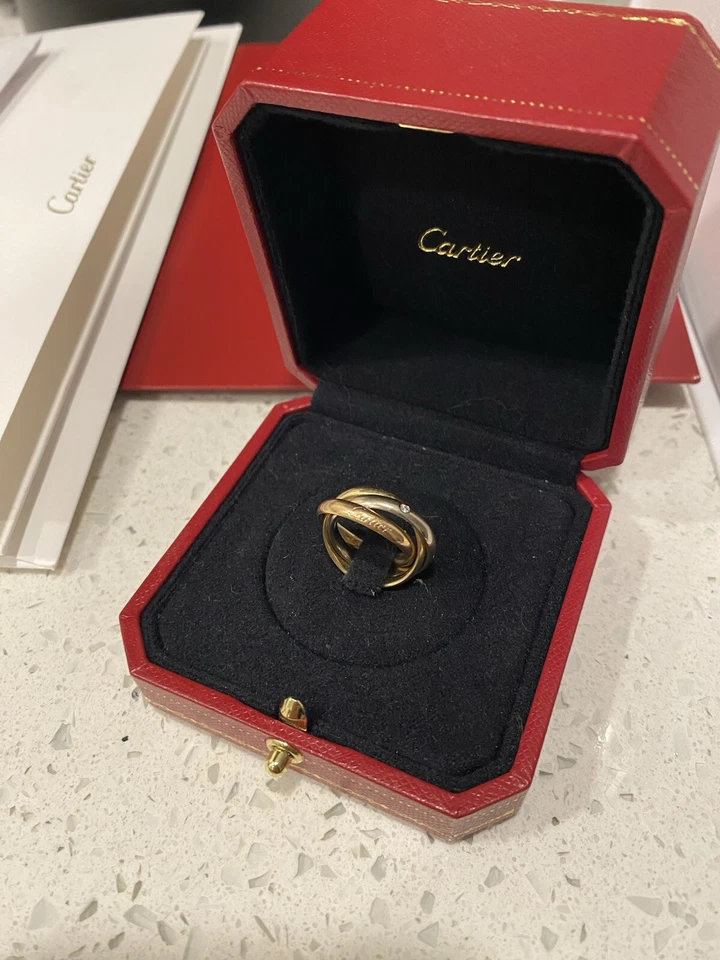 CARTIER TRINITY RING, CLASSIC MODEL, 5 DIAMONDS - Image 2 of 4