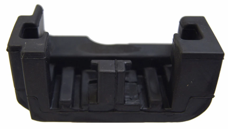 2007-2009 Topkick/Kodiak C4500-C8500 Radiator Rubber Bushing/Insulator 15258905 - Image 2 of 4