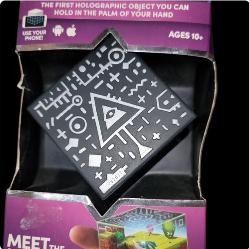 MERGE Cube Augmented Reality STEM Tool Use Your Phone AR/VR Holograms Virtual - Picture 9 of 9