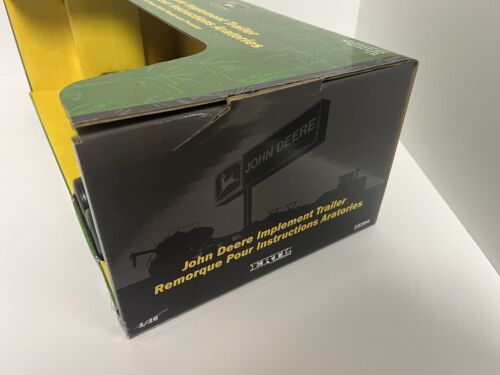 ERTL 1/16 John Deere GREEN IMPLEMENT TRAILER FOR TRACTOR - Picture 8 of 11