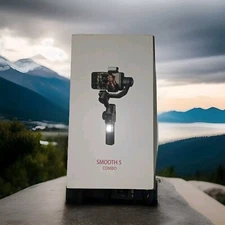 ZHIYUN SMOOTH 5 COMBO GIMBAL STABILIZER- Barely Used in Great Shape
