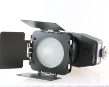Hama Magnum 300 Zoom Electronic Video Light Photo Light