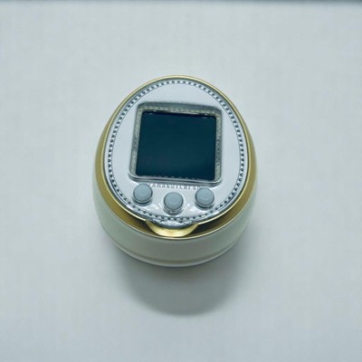 バンダイ TAMAGOTCHI 4U WHITE たまごっち TAMAGOTCHI 4U ホワイト