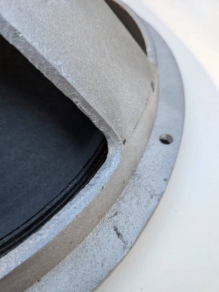 Altavoz de graves Blowne Eden 12" (recono/reparación de espejo) - EC1260F-8 Foto 3 de 4