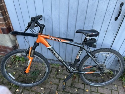Trek 4300 Mountain Bike 18” (46cm) Frame - Image 1 of 4