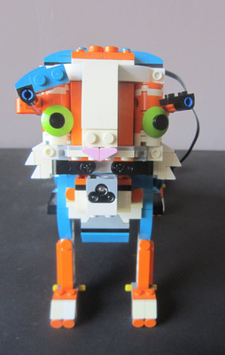 LEGO BOOST CREATIVE TOOLBOX FRANKIE THE CAT ROBOT ONLY Lights up Incomplete