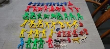 Lot Of 60 Vintage Plastic Toy Cowboys & Indians & More Figures Marx & Tim Mee?