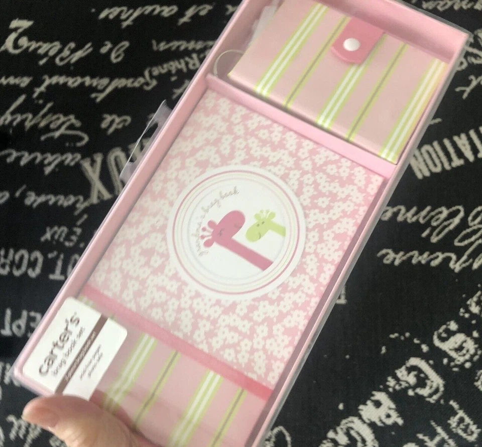 NIB Vtg 2010 Gibson CARTERS BRAG BOOK SET Pink GRANDMAS ALBUM + KEYCHAIN Mini - Image 4 of 4