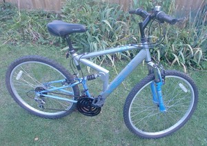 apollo fs26 mountain bike