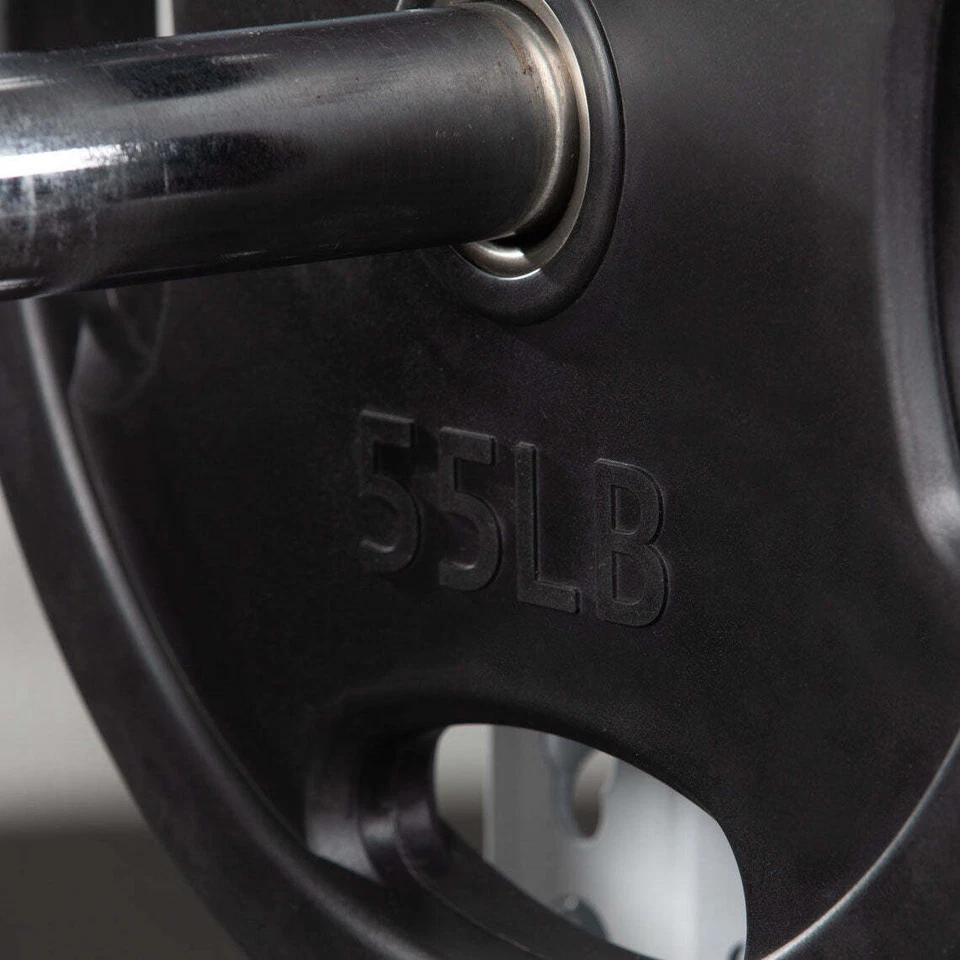 Placa de agarre negra única Titan Fitness 55 lb, hierro fundido y revestimiento de goma Foto 4 de 4
