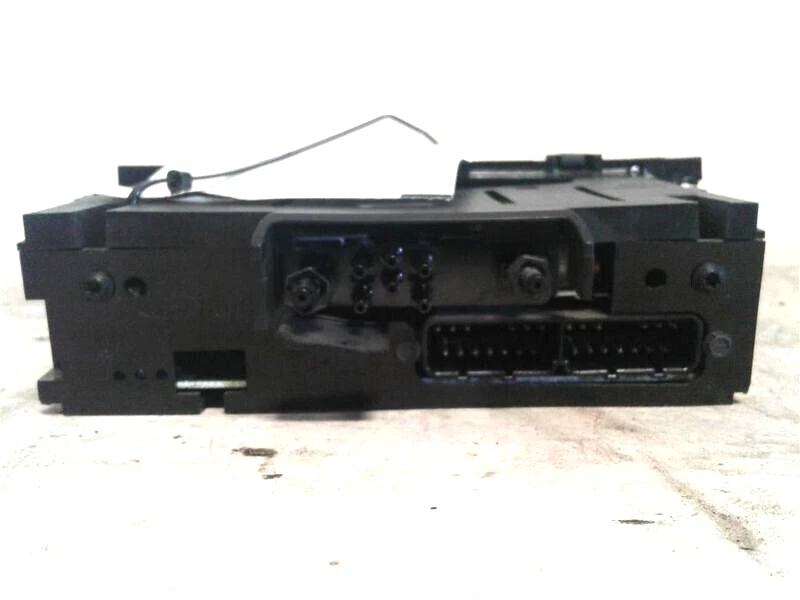 2003-2011 Ford Crown Victoria A/C AC Heater Climate Temperature Control OEM - Image 2 of 2