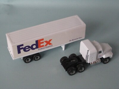 【未開封品】マッチボックス FedEx パッケージセンター 海外限定品 未開封品】マッチボックス FedEx パッケージセンター 海外限定品