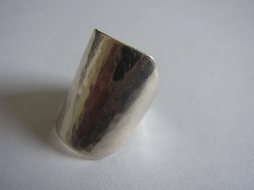 Ring Silber 800 Hammerschlag signiert Hans Rudi Hofer - Bild 2 von 4