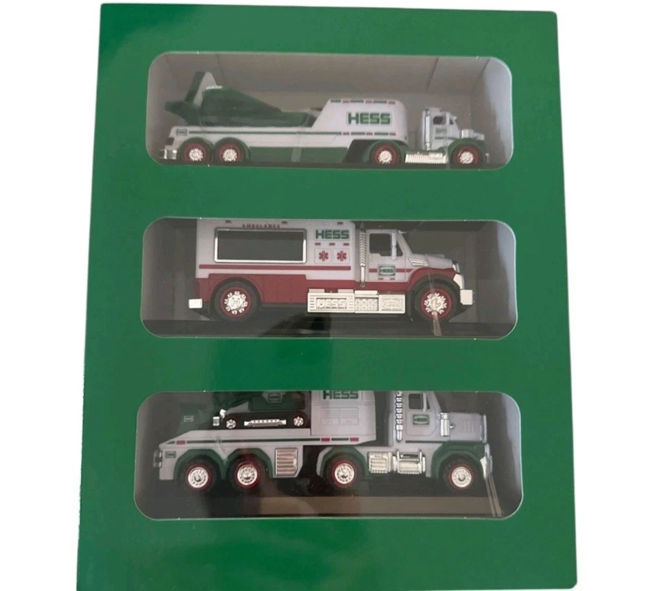 Mini colección HESS 2024: camión de juguete y jet, ambulancia y camión y tractor nuevo en caja Foto 4 de 4