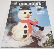 Macrame for Christmas 12 Projects Pattern Booklet 1978 HA-71 Nativity Santa 